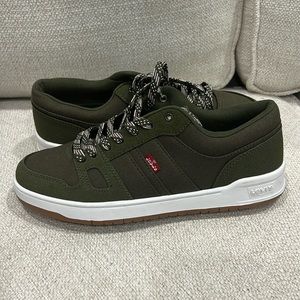 Levi’s women’s sneakers